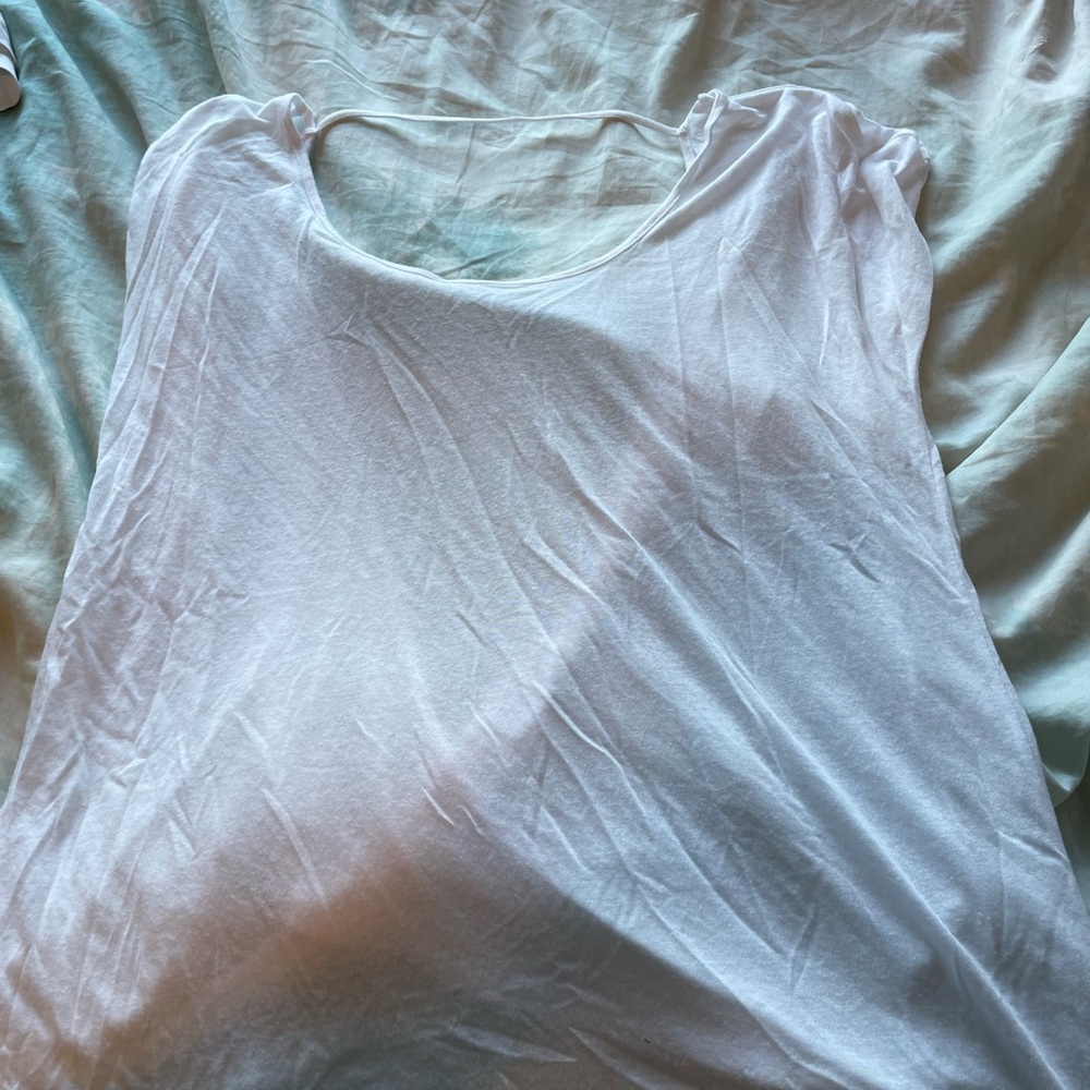 Open back T-shirt